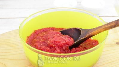 лечо с баклажанами, помидорами и перцем