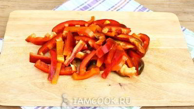 лечо с огурцами, помидорами и перцем