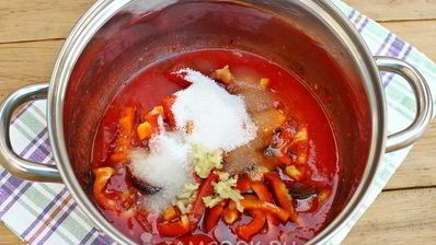 лечо с огурцами, помидорами и перцем