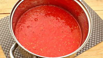 лечо с помидорами, перцем и морковью