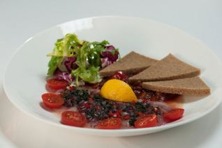 Пятиминутка из белого амура с лечо