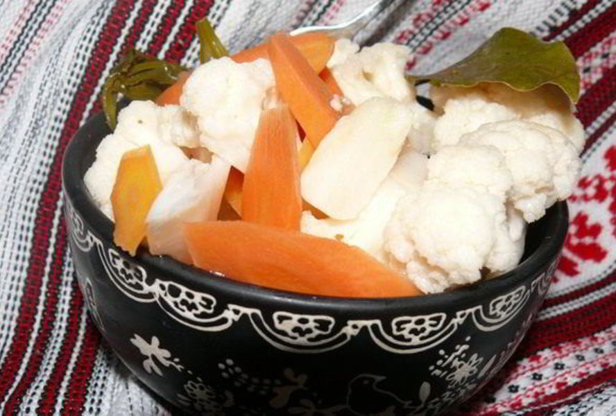 Быстро-маринованная цветная капуста