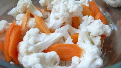 быстро-маринованная цветная капуста