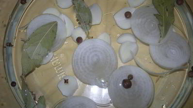 быстро маринованные помидорчики