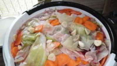 гурийская капуста со свеклой