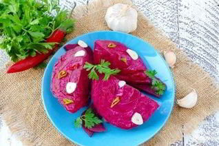 Капуста, маринованная по-грузински со свеклой