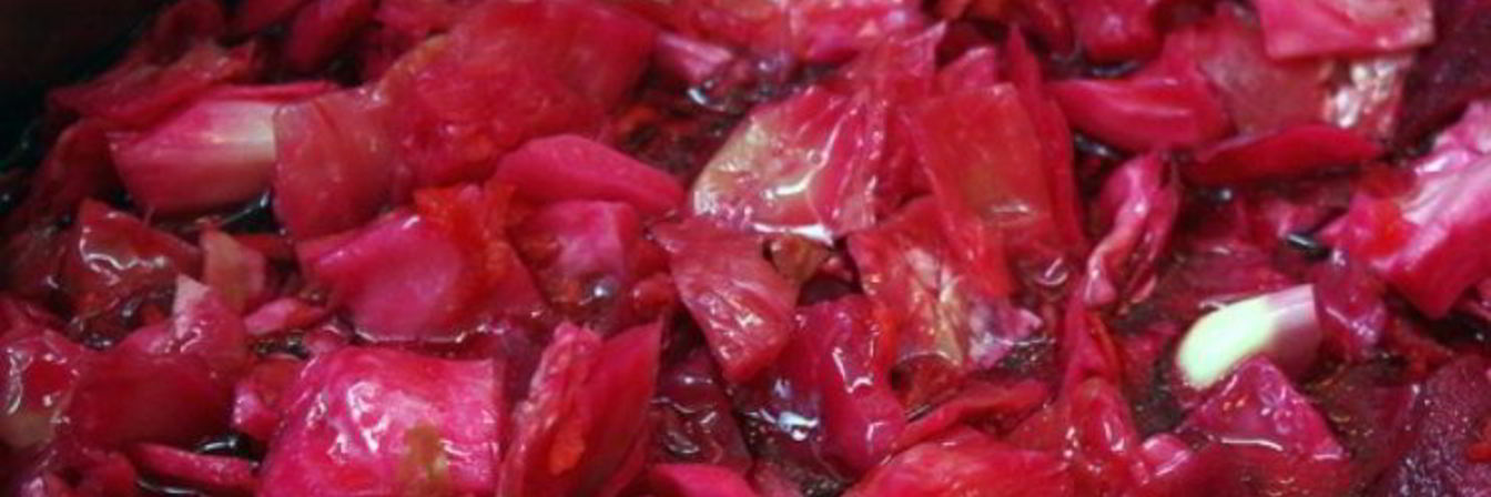 Капуста, маринованная по-корейски со свеклой