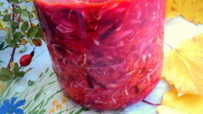 капуста, маринованная с тыквой и свеклой