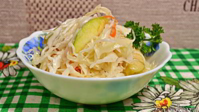 капуста маринованная с яблоками
