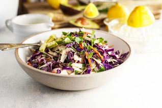 Капуста с маринованным имбирем