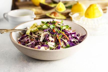 Капуста с маринованным имбирем