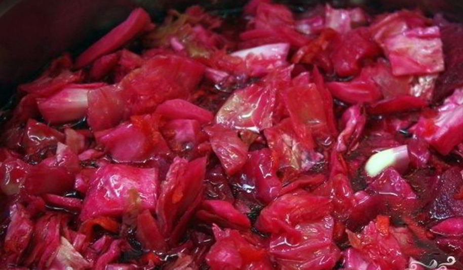 Рецепт маринованной капусты кусочками со свеклой