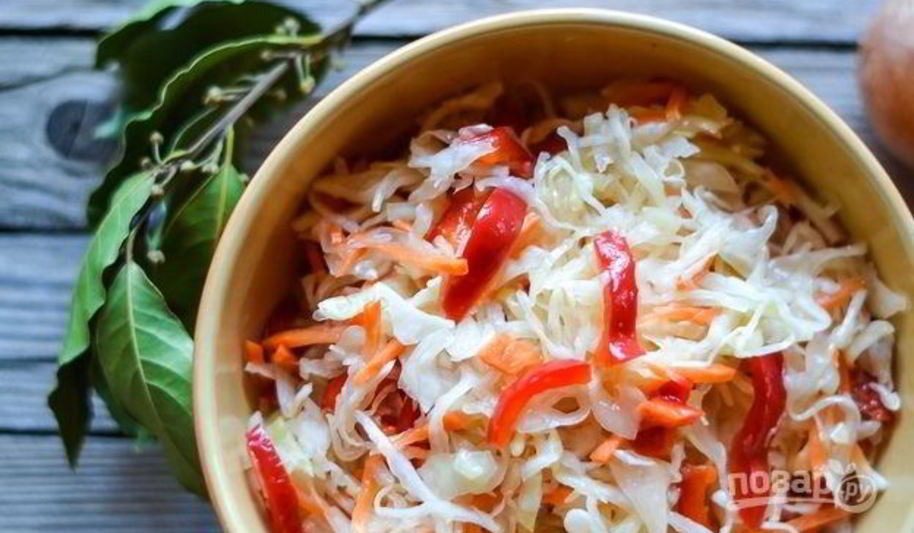 Рецепт маринованной капусты с луком