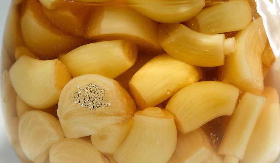 Рецепт маринованного чеснока