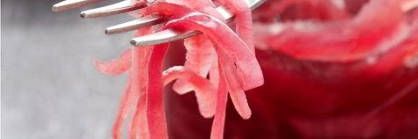 Маринованный красный лук