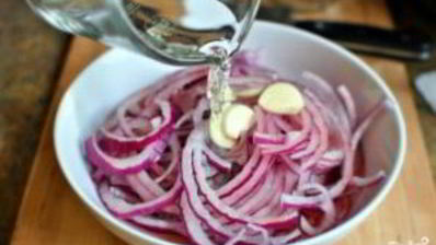 маринованный красный лук