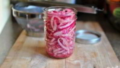 маринованный красный лук