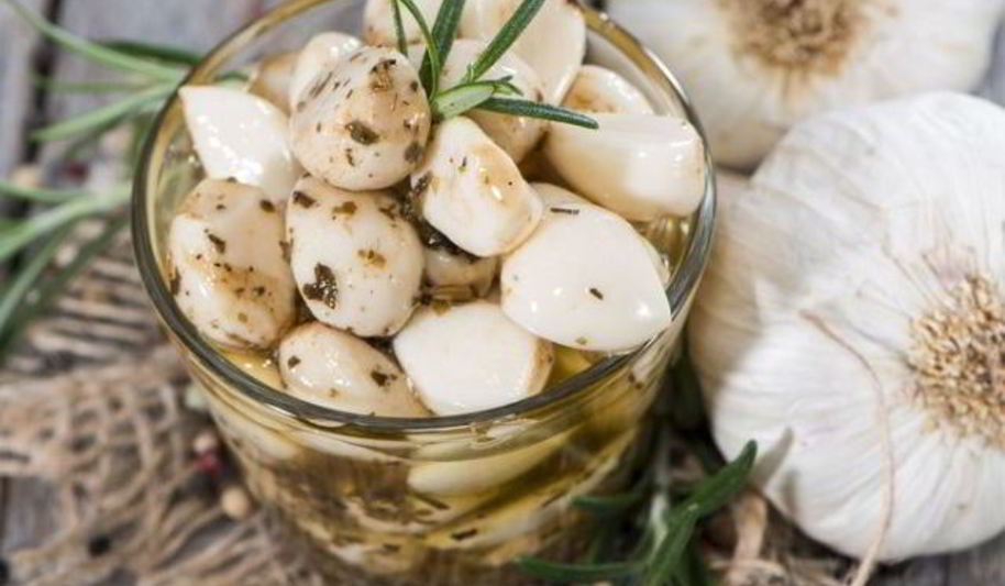 Рецепт маринованного зубчиками чеснок