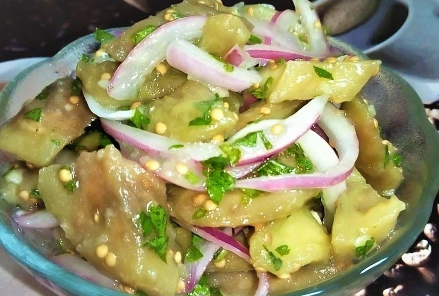 Маринованные баклажаны с луком