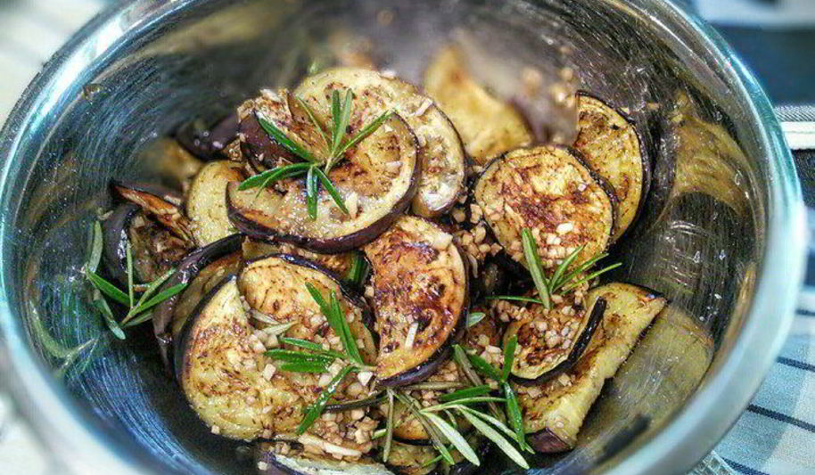 Рецепт маринованных баклажанов с пармезаном