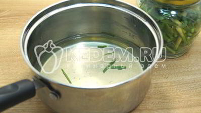 маринованные чесночные стрелки на зиму