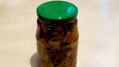 маринованные лисички с корицей