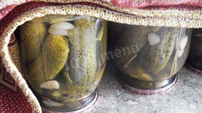 маринованные огурцы хрустящие в литровых банках