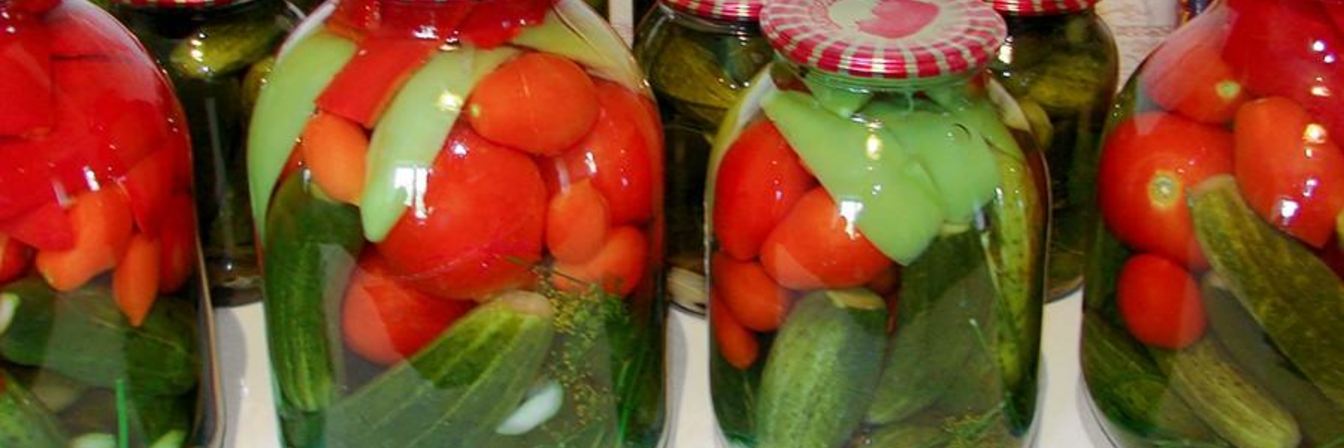 Маринованные огурцы помидоры перец