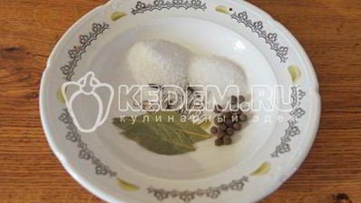 маринованные опята малыши в банке