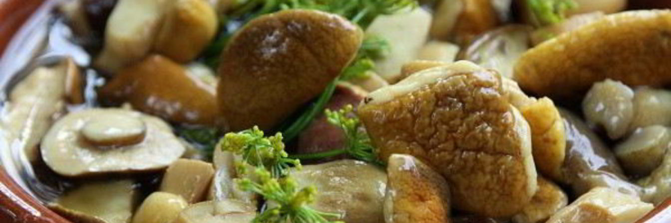 Маринованные подосиновики