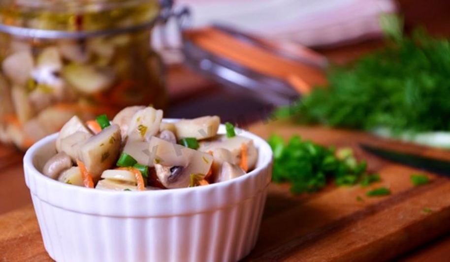 Рецепт маринованных шампиньонов с овощами