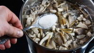 маринованные вешенки с лимонной кислотой