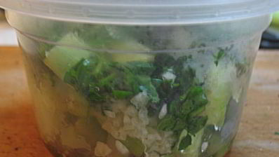 пряный маринованный сельдерей в меду