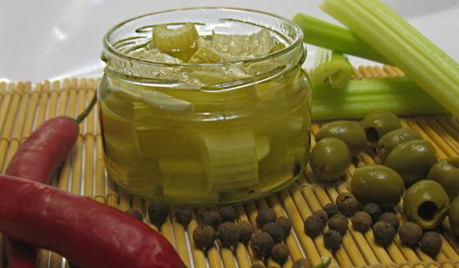 Рецепт в масле маринованный сельдерей