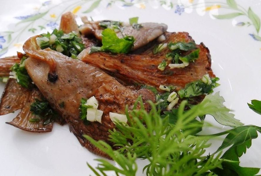Вешенки жареные маринованные