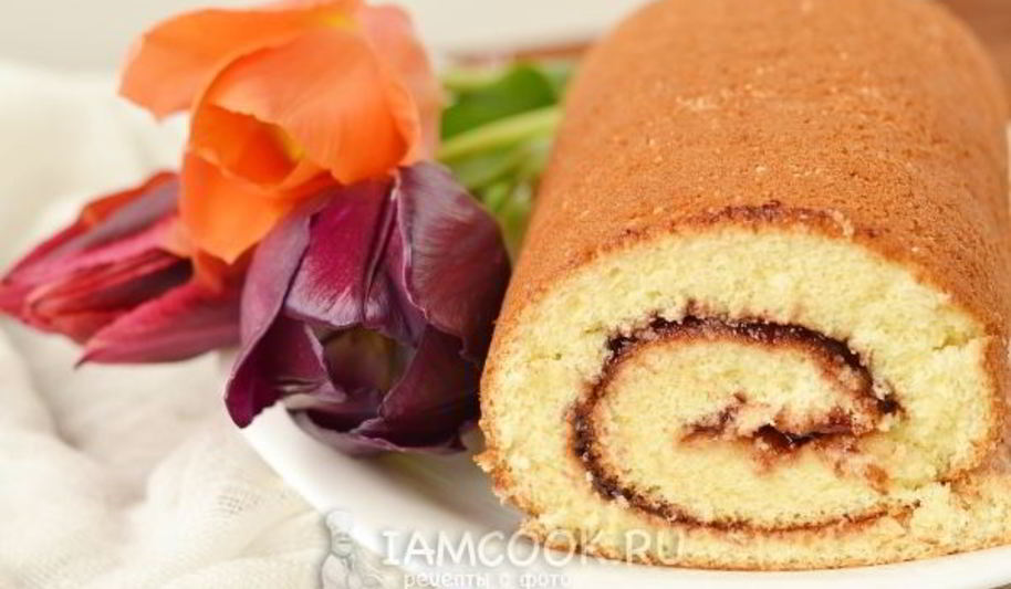 Рецепт бисквитного рулета с повидлом