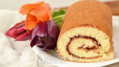 бисквитный рулет с повидлом