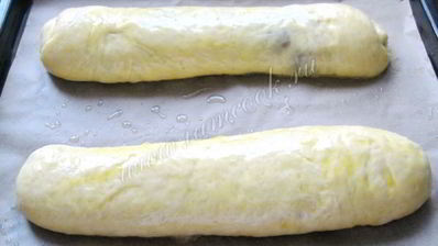 сдобный рулет с повидлом