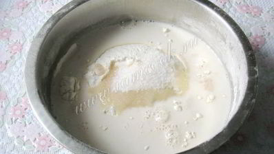 сдобный рулет с повидлом