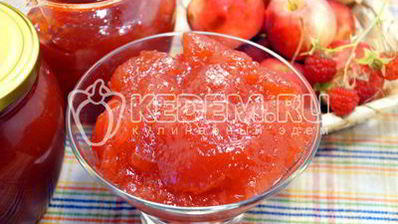 яблочное повидло с малиной