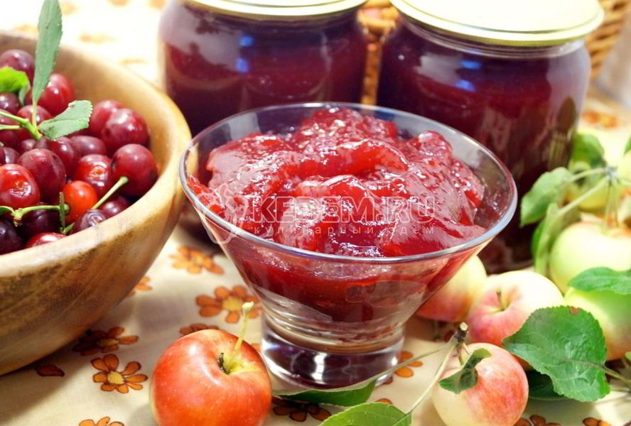 Яблочное повидло с вишней Бабушкино