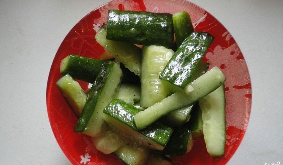 Рецепт быстрых малосольных огурчиков