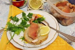 Горбуша, соленая под семгу