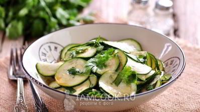 малосольные кабачки