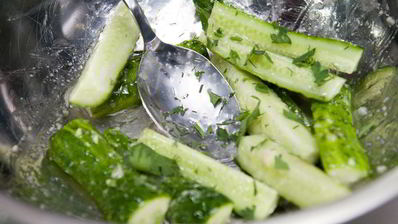 малосольные огурцы с медом