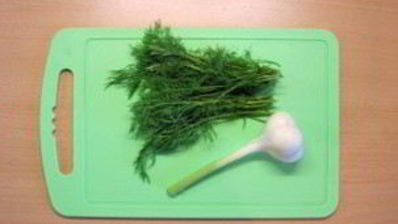 малосольные огурцы в пакете