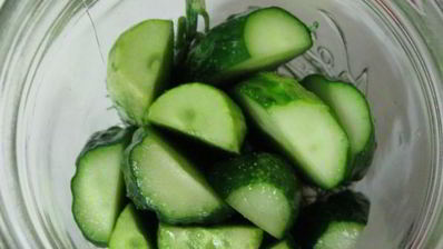 малосольные огурцы за 15 минут