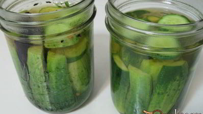малосольные огурцы за 15 минут