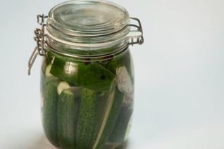 Малосольные огурцы