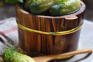 Огурчики малосольные